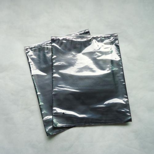 如何选择优质服装包装袋 PE拉链袋、透明袋与无纺布袋的对比指南